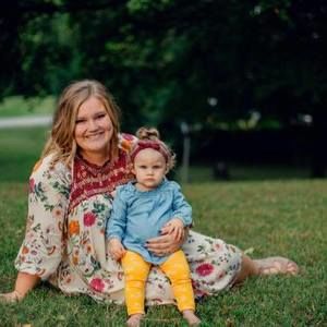 Meet your Posher, Carrie